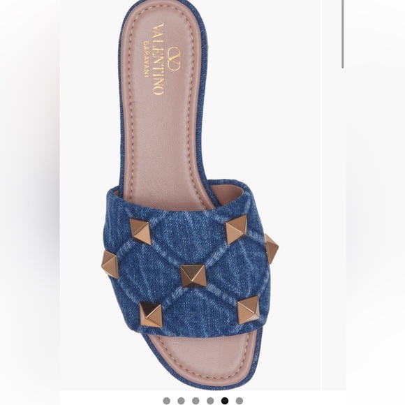 NEW Valentino Roman Stud denim Slides size 39.5 - Picture 2 of 12